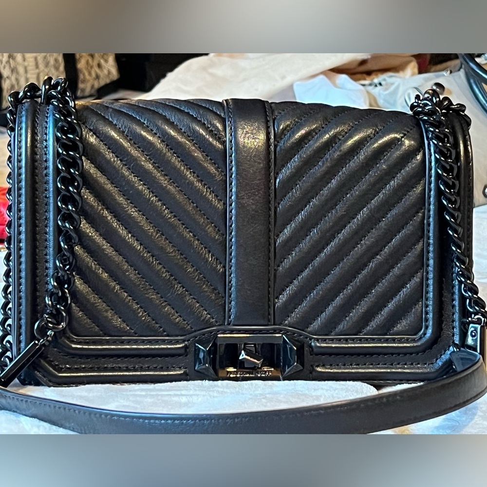 Rebecca Minkoff Love Bag Quilted Chevron - black with black hardware